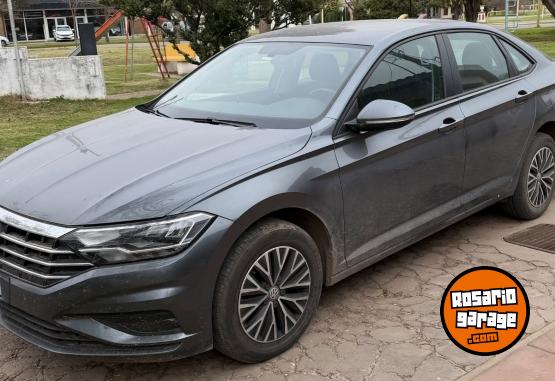 Autos - Volkswagen Vento 2020 Nafta 125000Km - En Venta