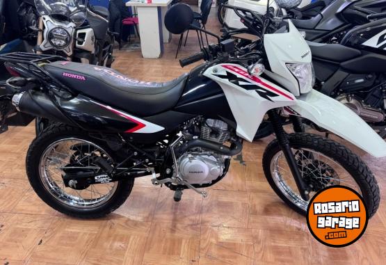 Motos - Honda XR 150CC 2025 Nafta 4400Km - En Venta