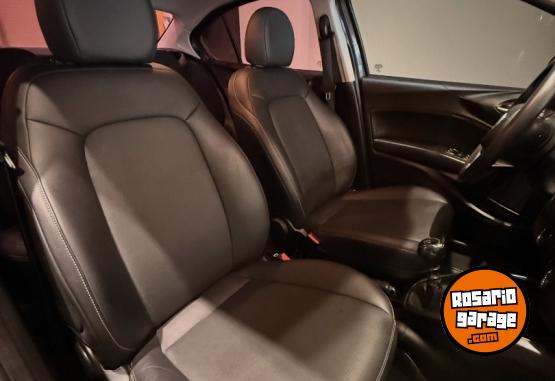 Autos - Fiat CRONOS PRECISION 2020 GNC 104000Km - En Venta