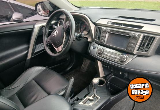 Camionetas - Toyota RAV 4 2014 Nafta 170000Km - En Venta