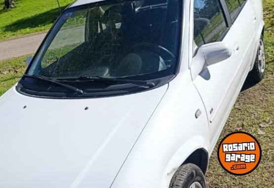 Autos - Chevrolet CLASSIC 1.4 4 PTAS LS AA 2013 Nafta 112000Km - En Venta