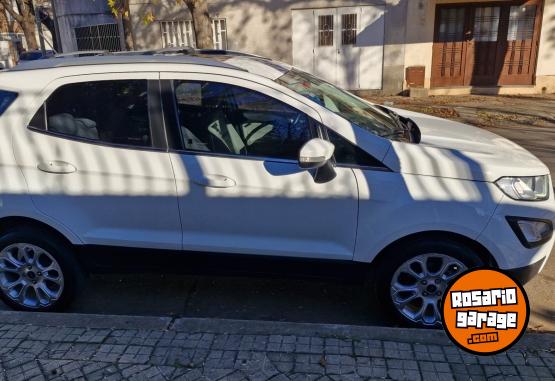Autos - Ford Ecosport Titanium 2018 Nafta 94500Km - En Venta