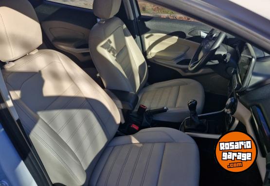 Autos - Ford Ecosport Titanium 2018 Nafta 94500Km - En Venta