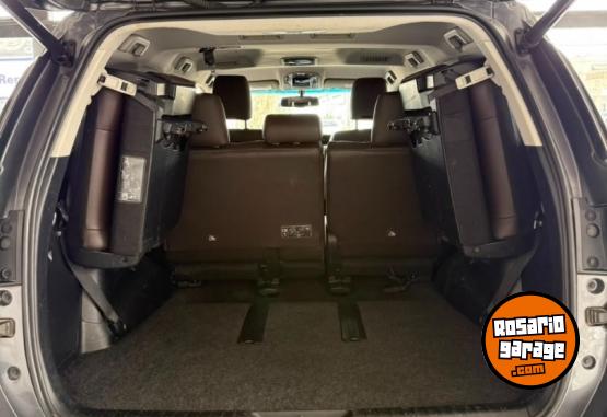 Camionetas - Toyota SW4 SRX 2017 Diesel 140000Km - En Venta