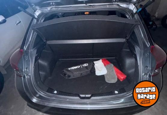 Autos - Toyota Yaris 2025 Nafta 1509Km - En Venta