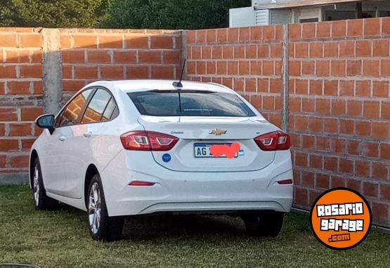 Autos - Chevrolet Cruze LT 4 puertas 2023 Nafta 19000Km - En Venta