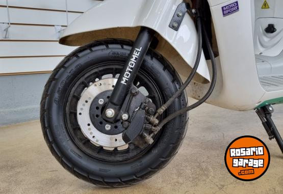 Motos - Motomel STRATO E 2025 Electrico / Hibrido 1929Km - En Venta