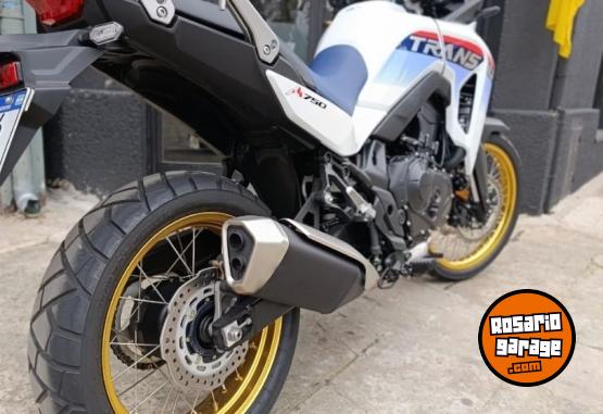 Motos - Honda TRANSALP 750 2025 Nafta 1500Km - En Venta