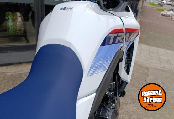 Motos - Honda TRANSALP 750 2025 Nafta 1500Km - En Venta