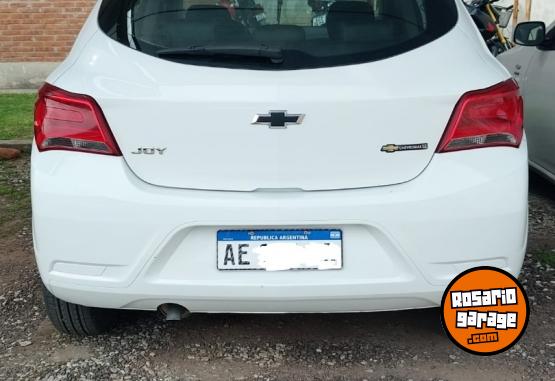 Autos - Chevrolet Onix Joy Black 2021 Nafta 45000Km - En Venta