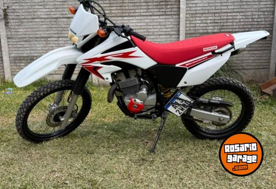 Motos - Honda TORNADO 293 2020 Nafta 9800Km - En Venta