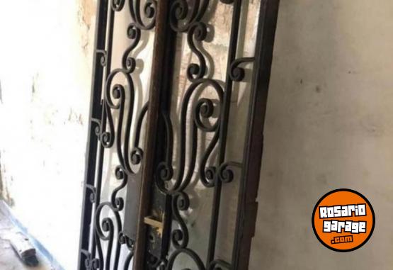 Hogar - PUERTAS DE HIERRO FORJADO - En Venta