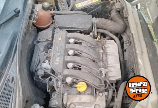 Utilitarios - Renault Kangoo 2010 Nafta 308000Km - En Venta