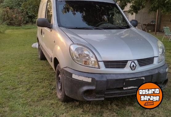 Utilitarios - Renault Kangoo 2010 Nafta 308000Km - En Venta