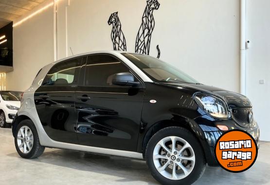 Autos - Smart FORFOUR CITY 2017 Nafta 79600Km - En Venta