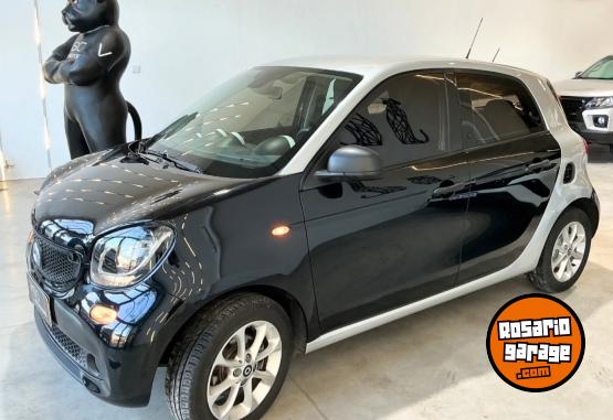 Autos - Smart FORFOUR CITY 2017 Nafta 79600Km - En Venta