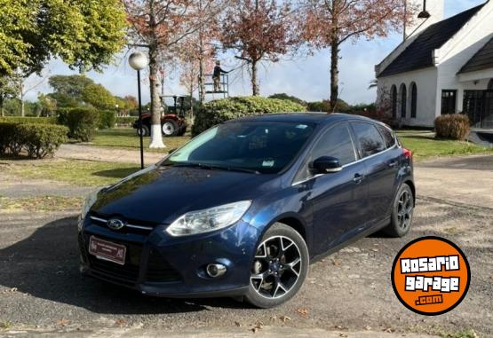 Autos - Ford Focus Titanium 2014 Nafta 108000Km - En Venta