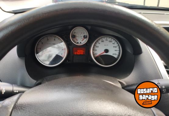 Autos - Peugeot 207 2014 Nafta 76000Km - En Venta