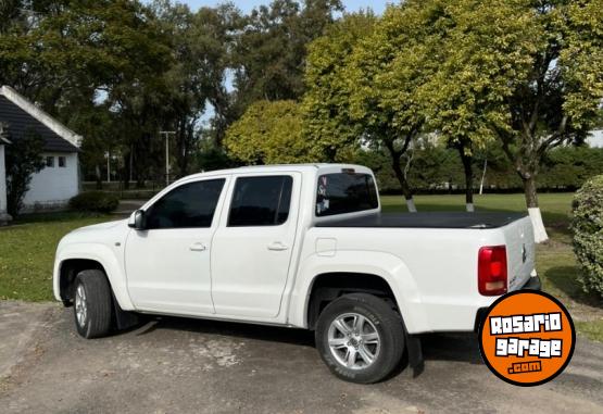 Camionetas - Volkswagen AMAROK 2.0 TRENDLINE 2014 Diesel 194000Km - En Venta