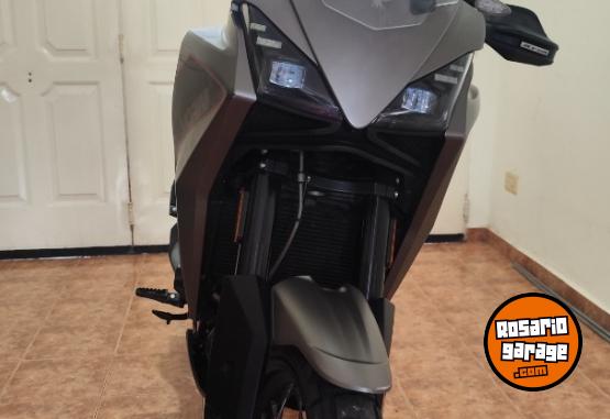 Motos - Moto Morini X-cape 650 2024 Nafta 25000Km - En Venta