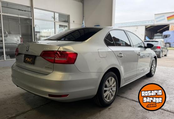 Autos - Volkswagen Vento 2.0 2015 Nafta - En Venta