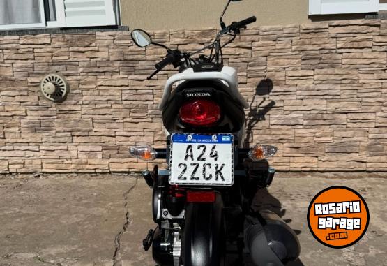 Motos - Honda Navi 110 cc 2025 Nafta 2800Km - En Venta