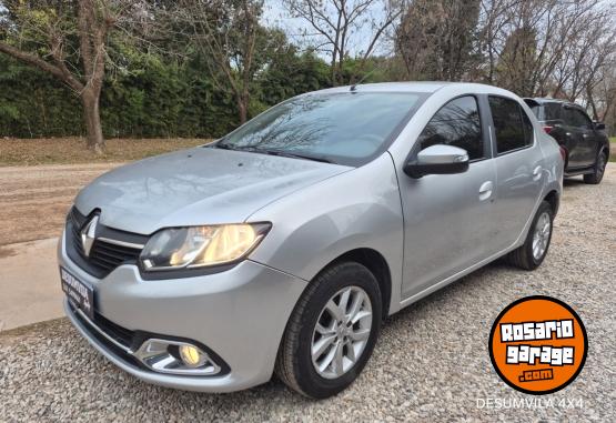 Autos - Renault LOGAN PRIVILEGE 2017 Nafta 220000Km - En Venta