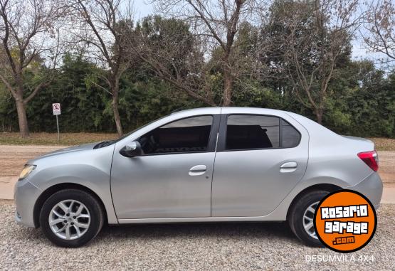 Autos - Renault LOGAN PRIVILEGE 2017 Nafta 220000Km - En Venta