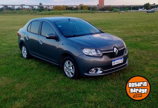 Autos - Renault Logan 2017 GNC 138000Km - En Venta