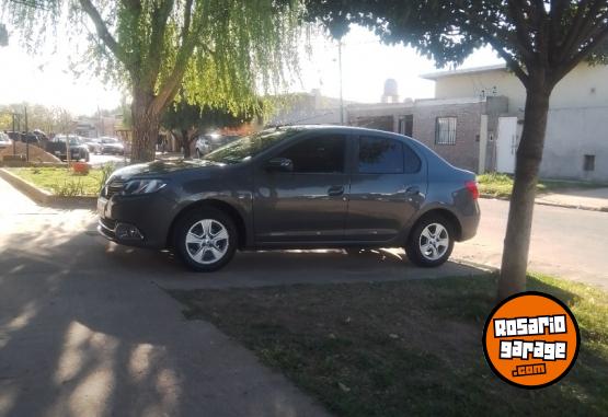 Autos - Renault Logan 2017 GNC 138000Km - En Venta