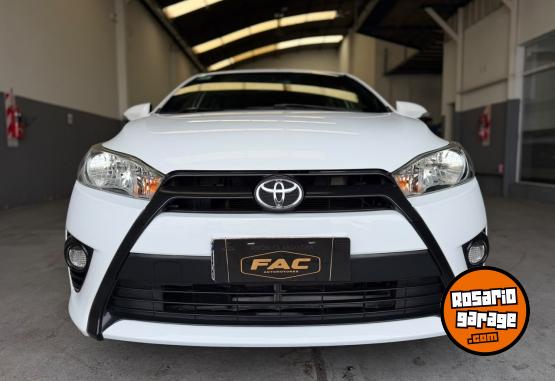 Autos - Toyota Yaris Cvt 2017 Nafta - En Venta