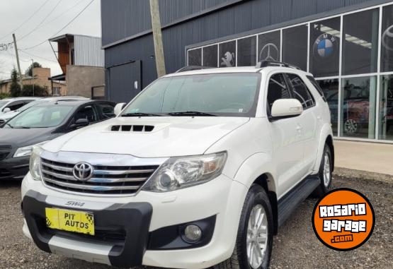 Camionetas - Toyota HILUX 2012 Diesel 206000Km - En Venta