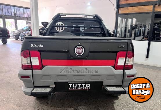 Autos - Fiat Strada adventure 2010 Nafta 197000Km - En Venta
