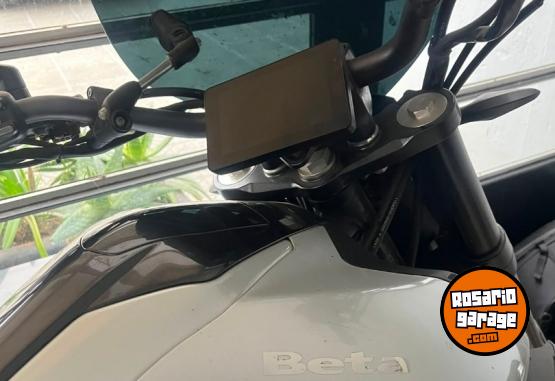 Motos - Beta Zontes 350 2024 Nafta 9000Km - En Venta
