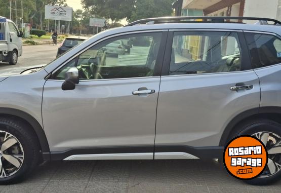 Camionetas - Subaru FORESTER LIMITED 2019 Nafta 190000Km - En Venta