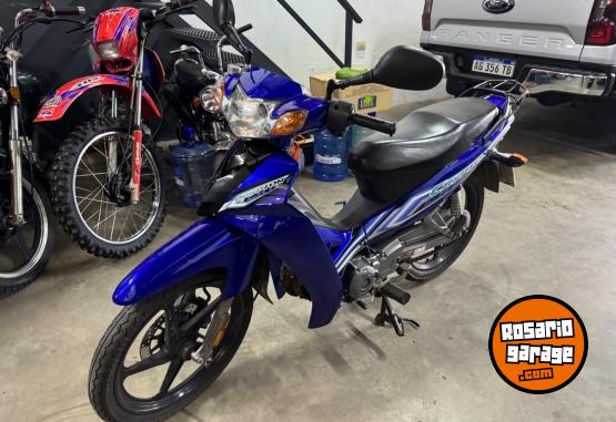 Motos - Yamaha New crypton 110 2022 Nafta 11000Km - En Venta