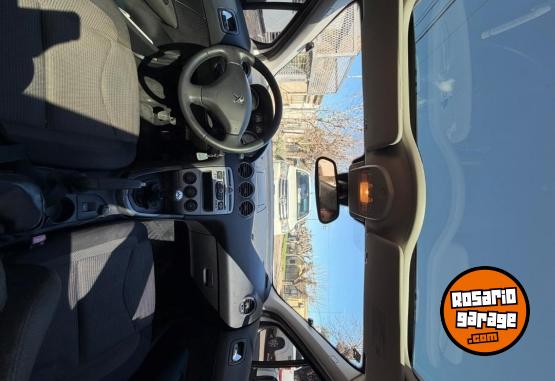 Autos - Peugeot 308 2013 Nafta 103000Km - En Venta