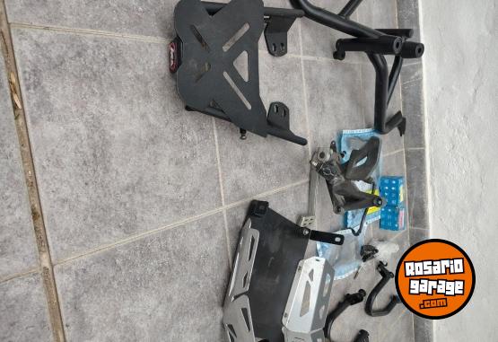 Accesorios para Motos - Cubiertas accesorios ns 200 - En Venta