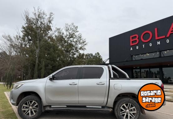 Camionetas - Toyota Hilux 2.8 Dc 4X4 Tdi Srx 2016 Diesel 278000Km - En Venta