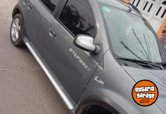 Autos - Renault Sandero 2011 Nafta 250000Km - En Venta