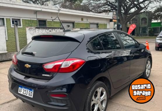 Autos - Volkswagen Cruze LT 1.4 MT 2022 Nafta 64000Km - En Venta