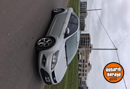 Autos - Ford Focus exe tren plus 2009 GNC 216400Km - En Venta