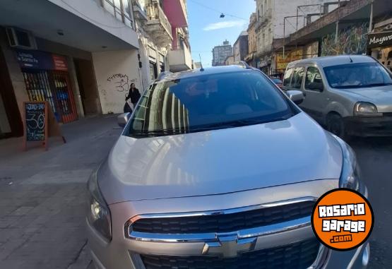 Autos - Chevrolet Spin 2017 Nafta 153000Km - En Venta