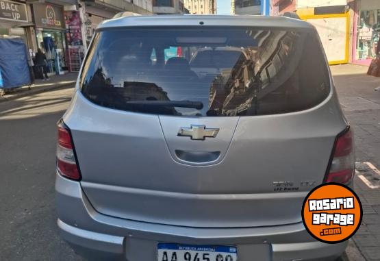 Autos - Chevrolet Spin 2017 Nafta 153000Km - En Venta