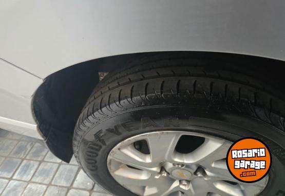 Autos - Chevrolet Spin 2017 Nafta 153000Km - En Venta