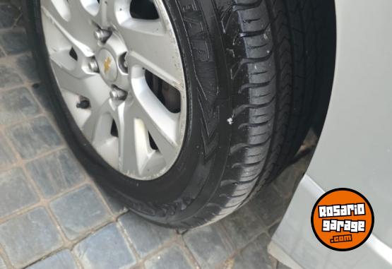 Autos - Chevrolet Spin 2017 Nafta 153000Km - En Venta