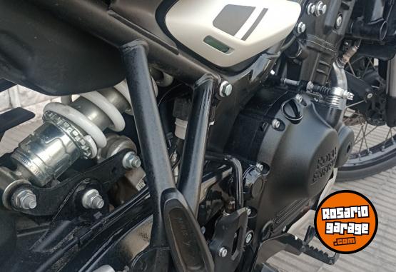 Motos - Royal Enfield Himalayan 450 2025 Nafta 4400Km - En Venta