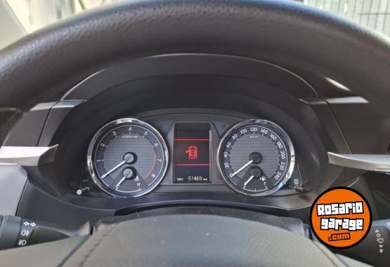 Autos - Toyota Corolla Xei 1.8 2017 Nafta 51500Km - En Venta
