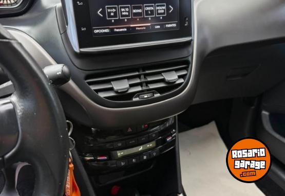 Autos - Peugeot 2008 FELINE 1.6 VTI 2019 Nafta 95000Km - En Venta