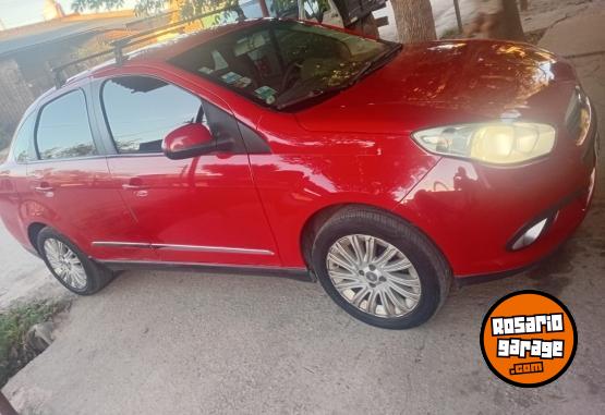 Autos - Fiat GRAND SIENA 2014 GNC 180000Km - En Venta